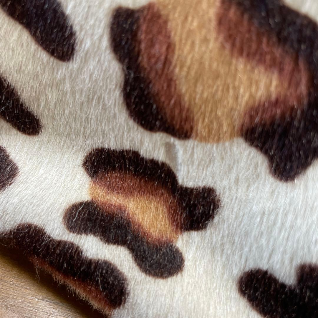 PRADA がま口ポーチ