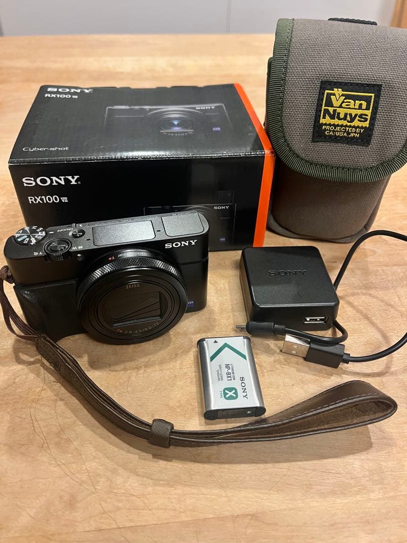 SONY サイバーショット　RX100M7