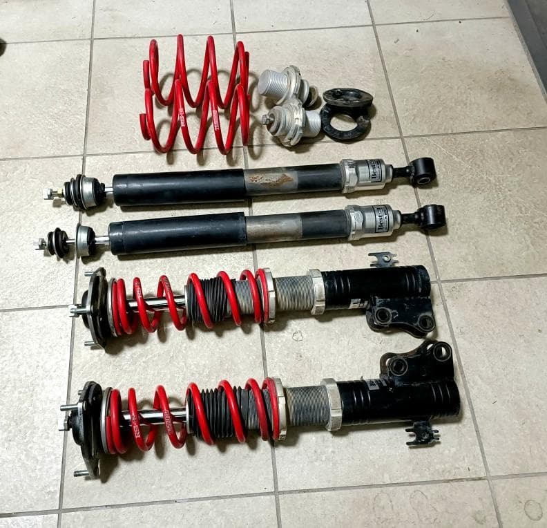 bB ヴィッツNCP30/NCP10フルタップ式車高調RSR