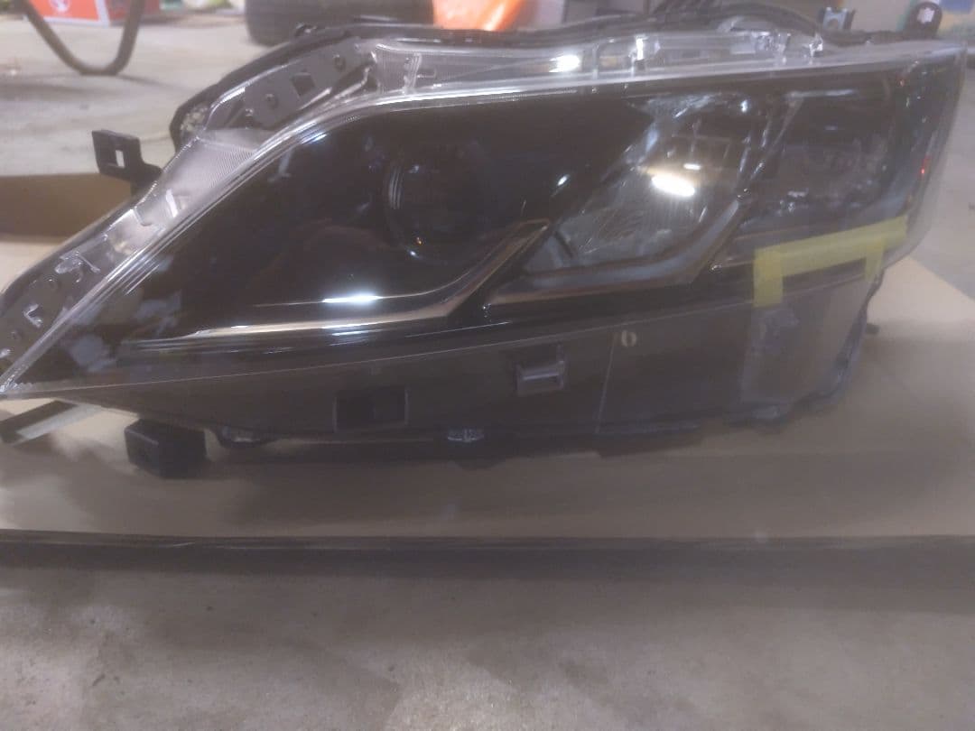 c27セレナ 後期 左 ledヘッドライト