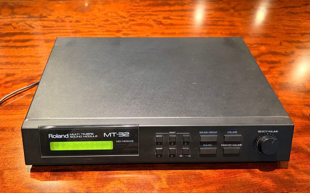 Roland MT-32 音源モジュール