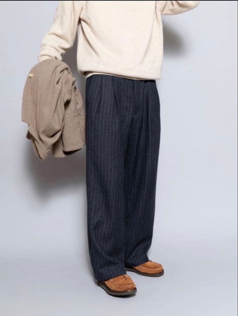 UNIVERSAL PRODUCTS / ウールパンツ ストライプ　2