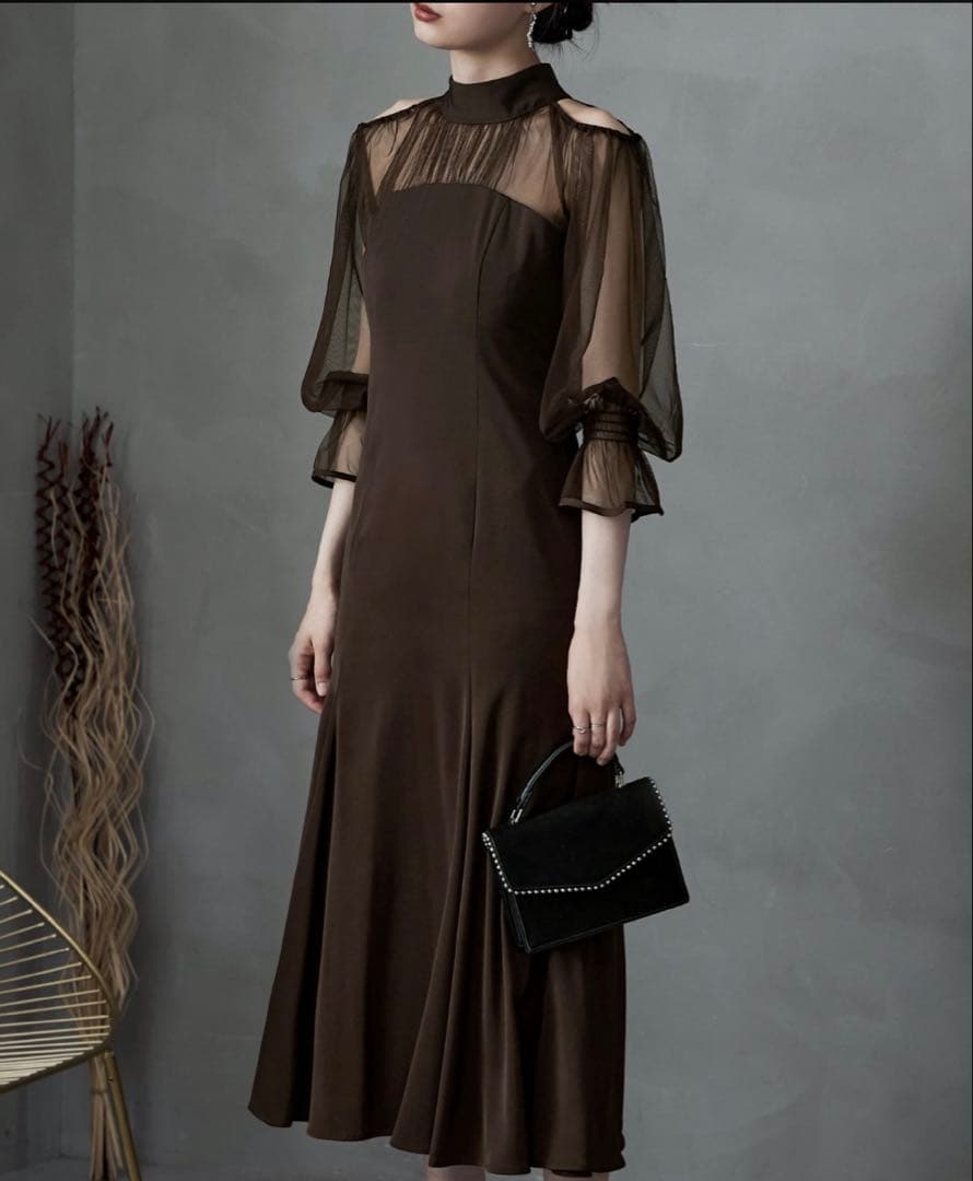 カットアウトマーメイドドレス ブラウン Sサイズ ワンピース