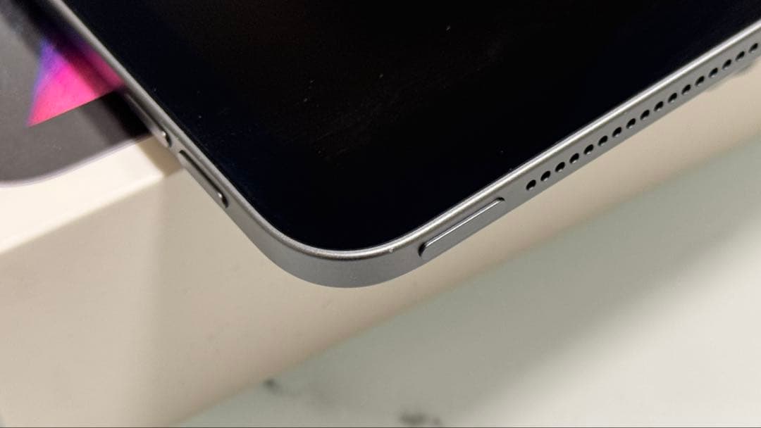 iPad Pro 12.9インチ（第4世代）　A2229 128GB