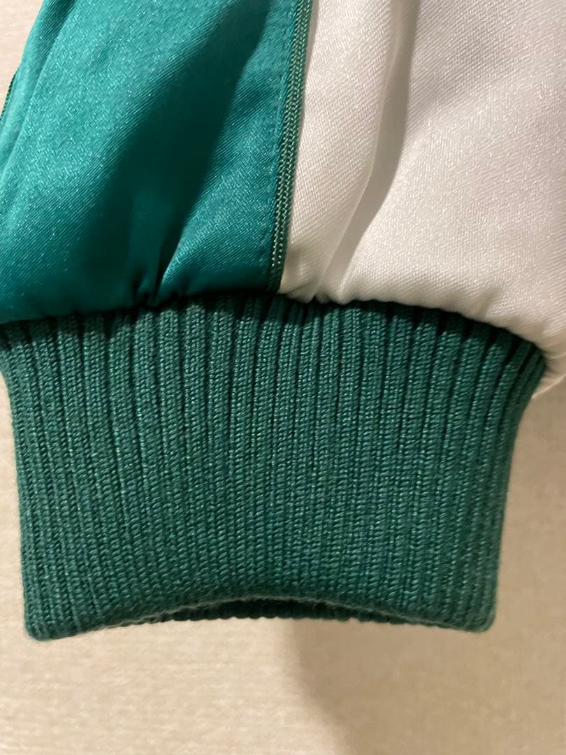 Candy Stripper 猫ちゃんスカジャン