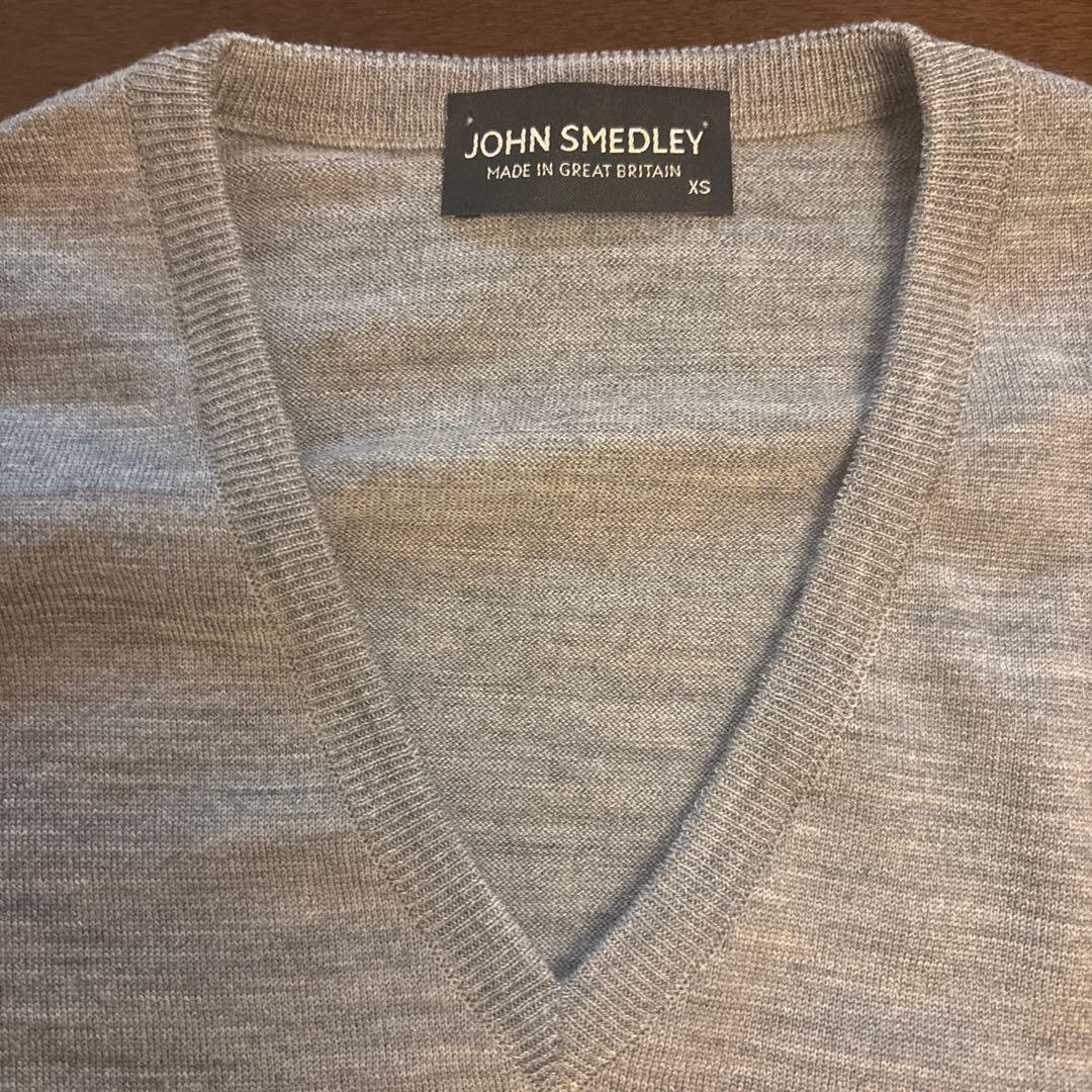 JOHN SMEDLEY ジョンスメドレー　グレー Vネックセーター （美品）