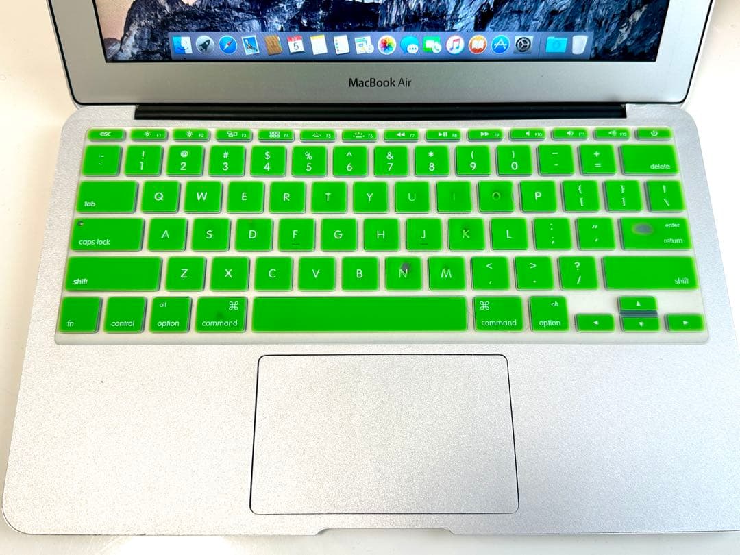 Apple MacBook Air 2014 11インチ US