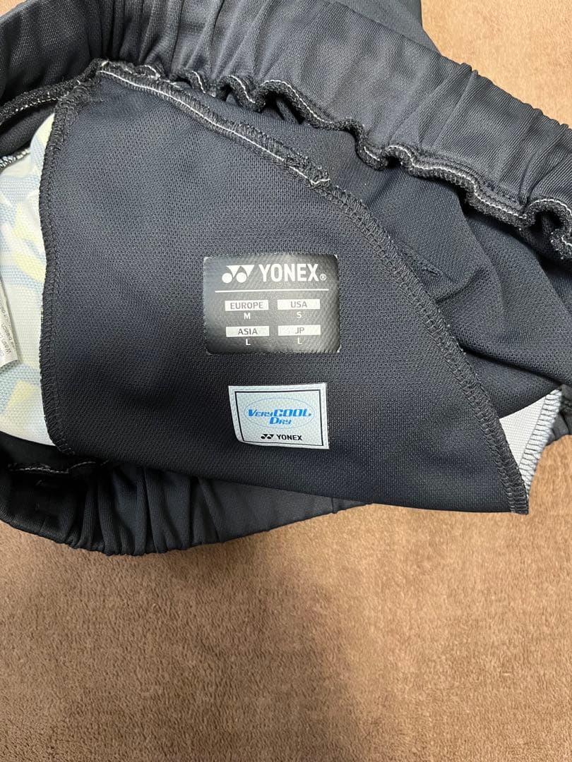 【年末年始セール】YONEX ハーフパンツ L