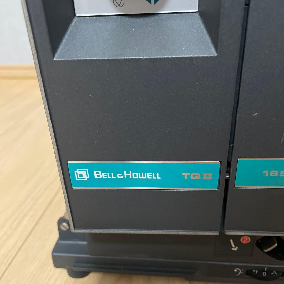 Bell & Howell II 16mm映写機