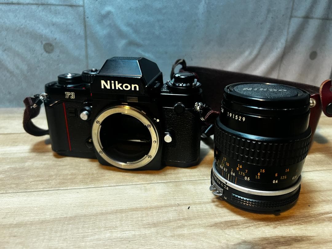 d*9様 Nikon 名機 フィルム一眼 F3 / Micro-NIKKOR 5