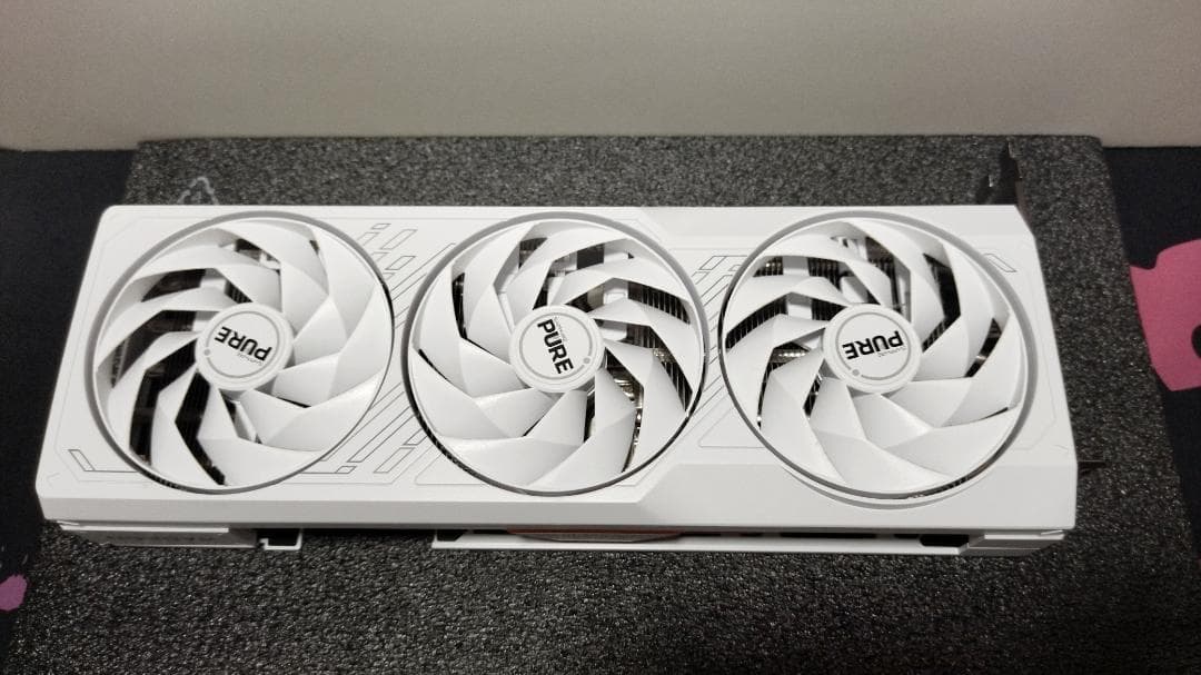 グラフィックボード・グラボ・ビデオカード SAPPHIRE PURE Radeon RX 7800 XT OC 16GB