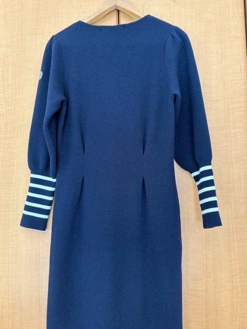 BORDERS at BALCONY ネイビー Vネック ニットワンピース