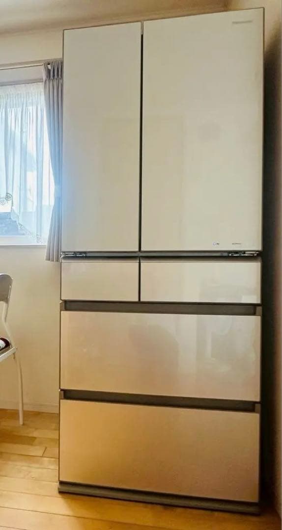 パナソニック　6ドア冷蔵庫　NR-F611PV-N 608L 美品
