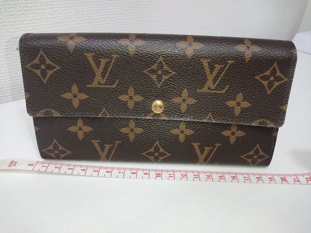 Louis Vuitton モノグラム 長財布　ほぼ未使用