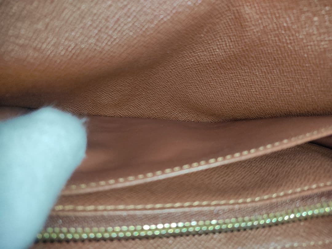 Louis Vuitton モノグラム 長財布　ほぼ未使用