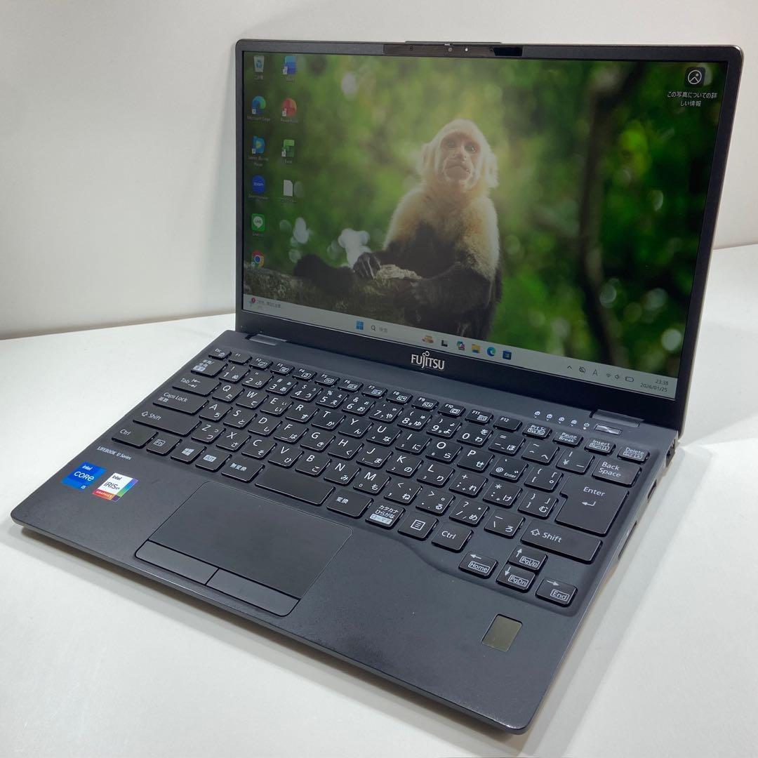 2021年製 ★超軽量750g★ 第11世代 SSD256GB 富士通 F37