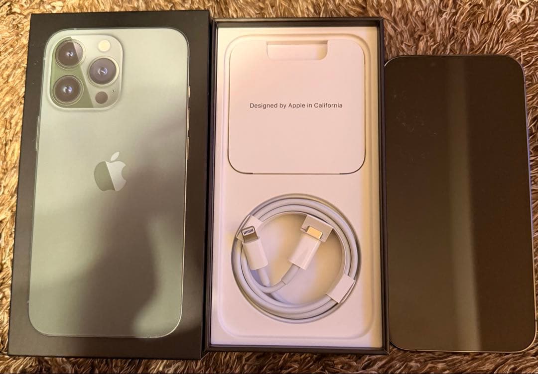 Apple iPhone 13 Pro グリーン