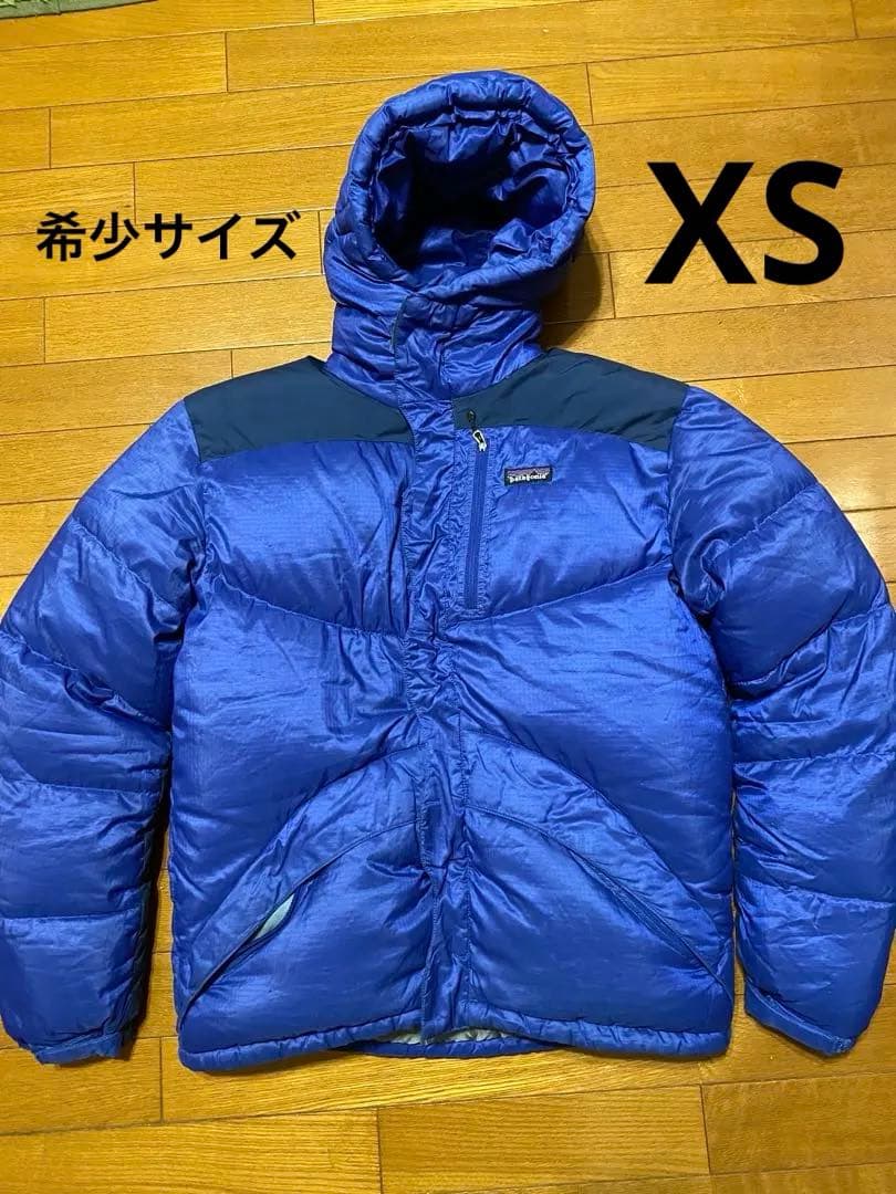 週末限定　希少なXSサイズ　パタゴニア ダウンパーカ　ダークブルー　フィッツロイ