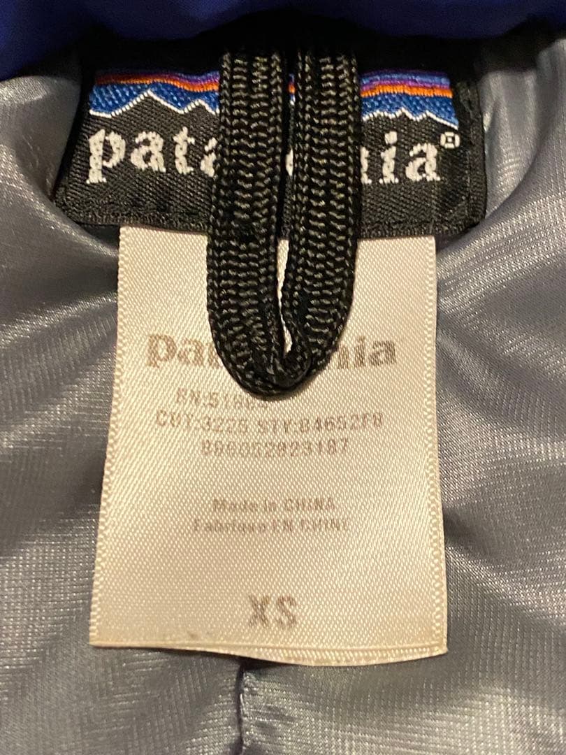 週末限定　希少なXSサイズ　パタゴニア ダウンパーカ　ダークブルー　フィッツロイ