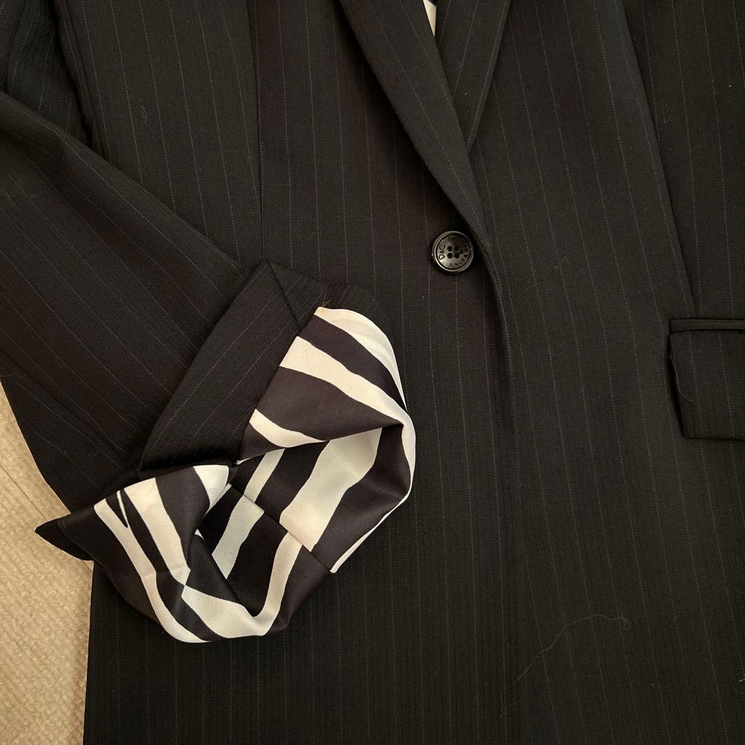 【美品•お値下げ】D&G （ドルチェ&ガッパーナ）テーラードジャケット XS