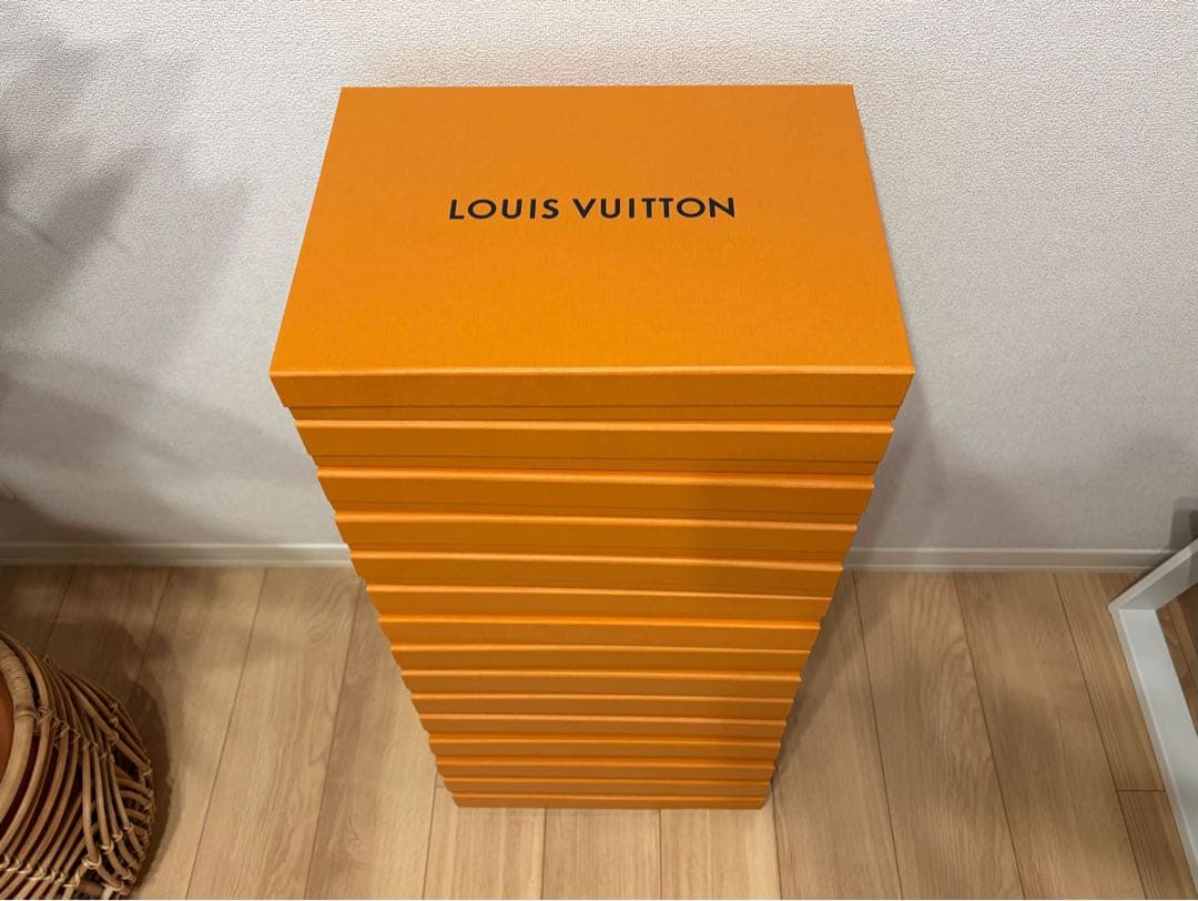 LOUIS VUITTON ルイヴィトン　空箱　15個