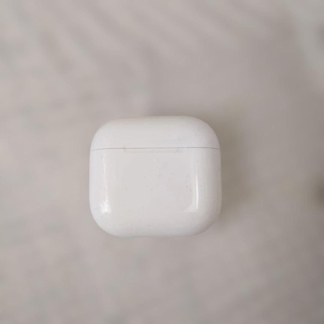 イヤホン airpods