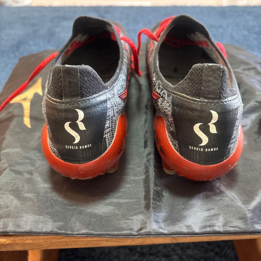 Mizuno サッカーシューズ モレリア3セルヒオ・ラモス