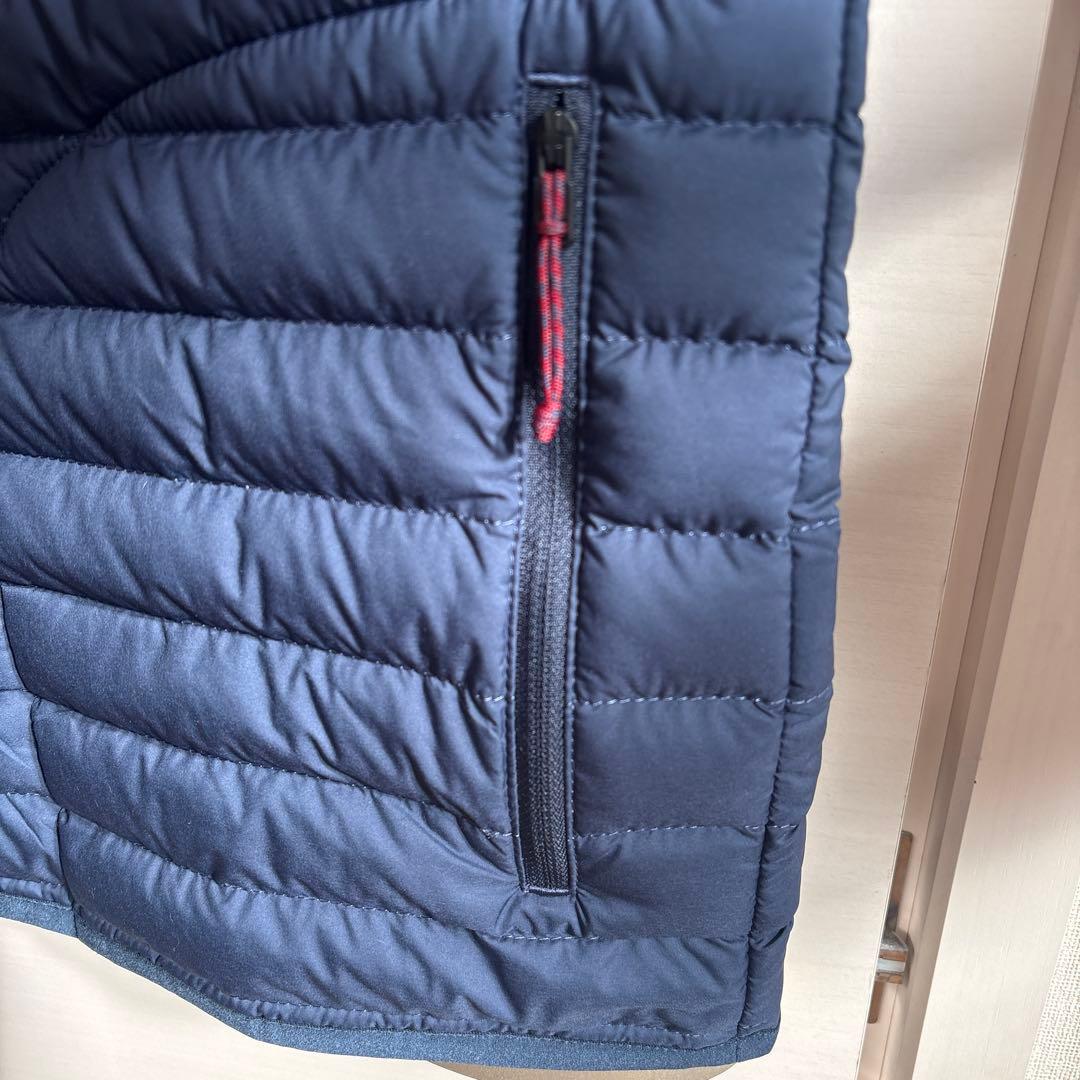 専用　patagonia ネイビー ダウンジャケット S サイレント　クルー