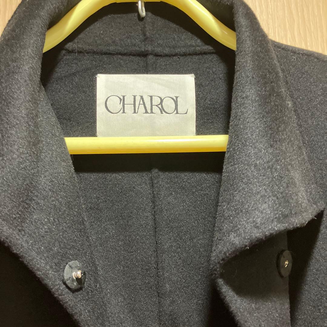 sasaki様　　新品未使用　CHAROL 黒 ハーフコートマフラー付