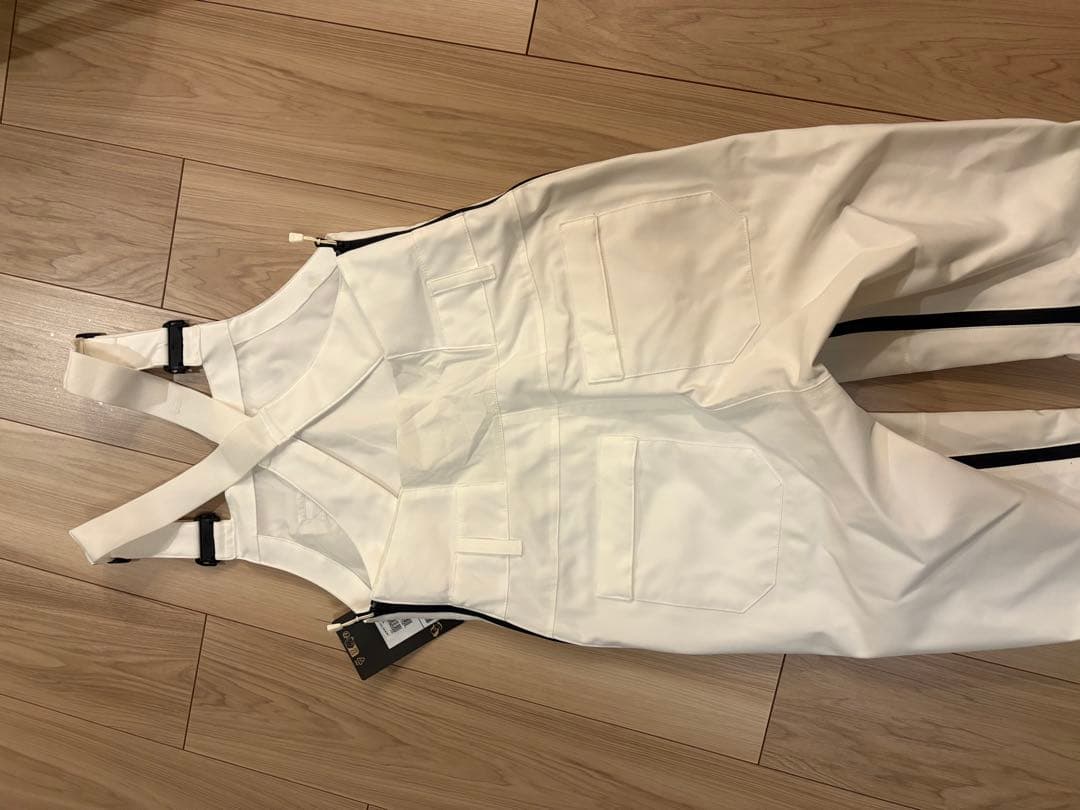 BURTON ビブパンツ ホワイト 2026年秋冬モデル