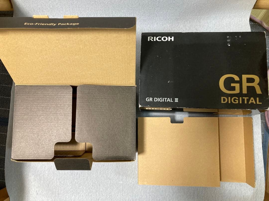 [美品] RICOH GR DIGITALⅢ(箱.付属品完備)2009年発売品