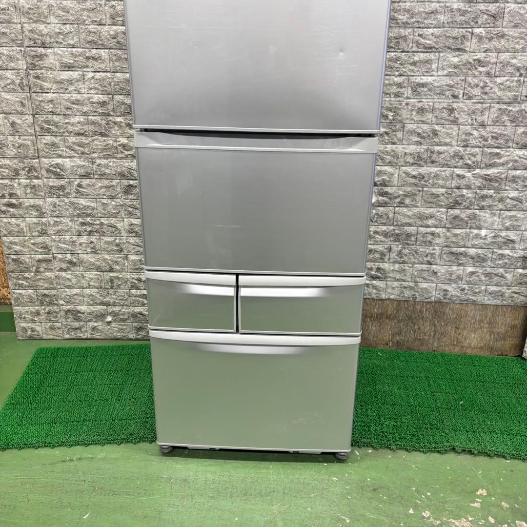 596 東芝　大型冷蔵庫　大容量410L 400L強　家庭用　自動製氷　右開き