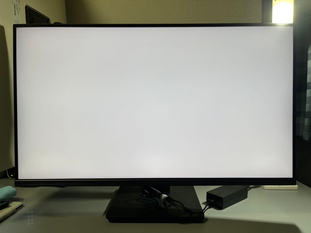 4k 144hz IPS Aston 28インチ ゲーミングモニター