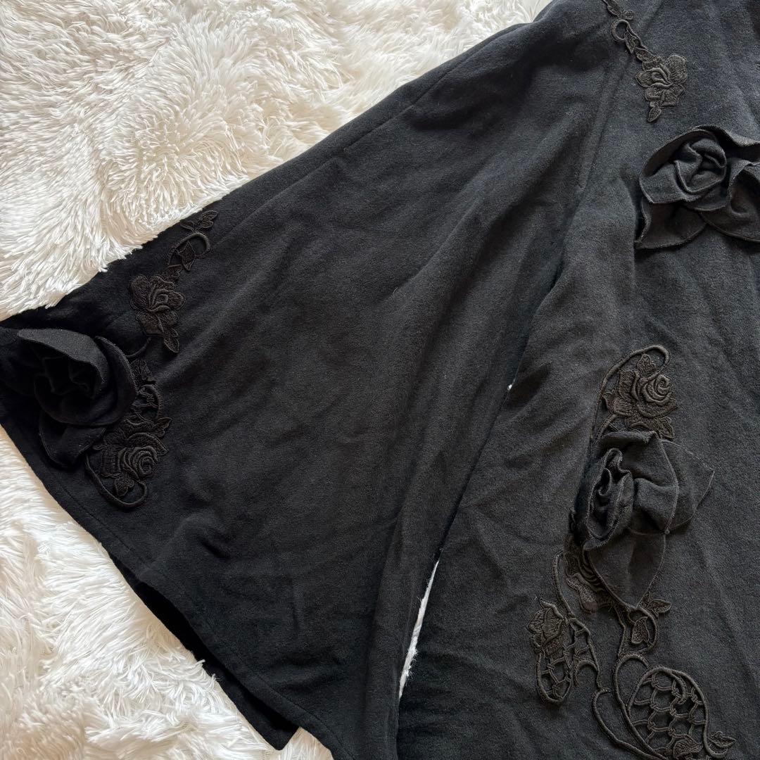 洋服屋 薔薇モチーフ レース刺繍 アンゴラ ポンチョ 変形コート