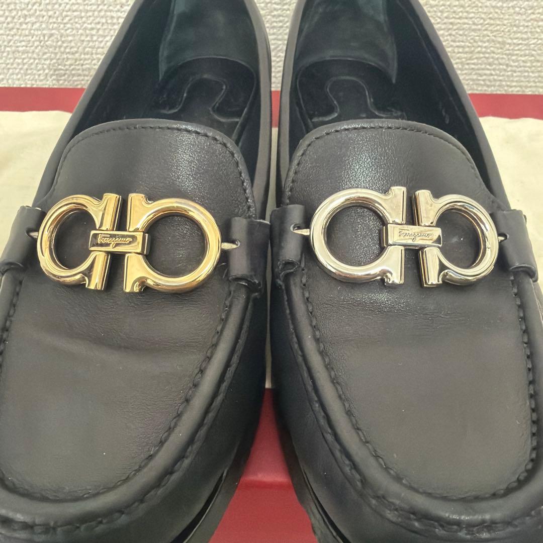 フェラガモ ローファー ガンチーニ　ROLO 51/2D フラット　シューズ