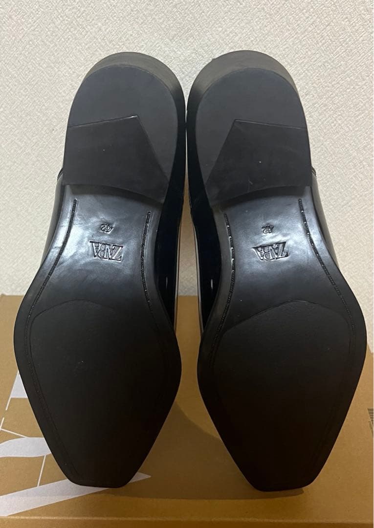 ZARA サイドゴア エナメルブーツ 27㎝