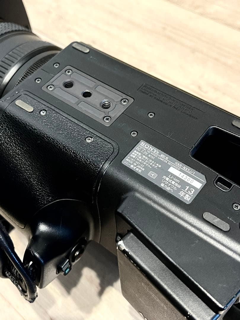 ビデオカメラ SONY HXR NX5J