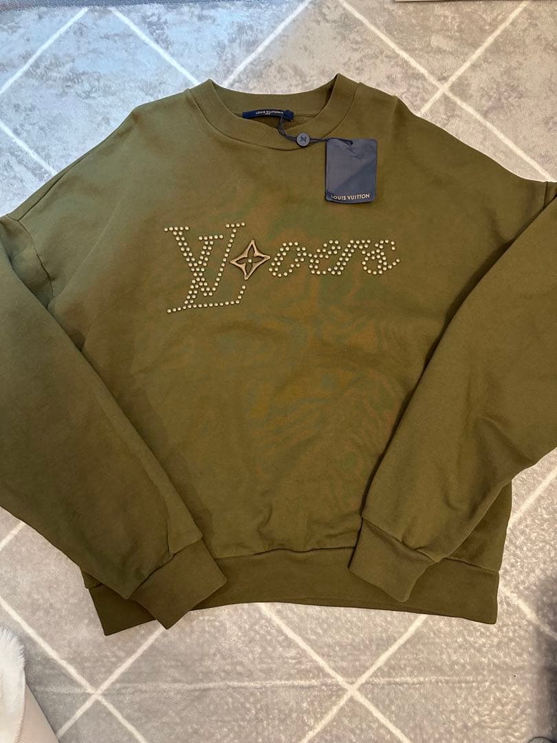 平野紫耀着用Louis Vuitton オリーブ トレーナー Mサイズ