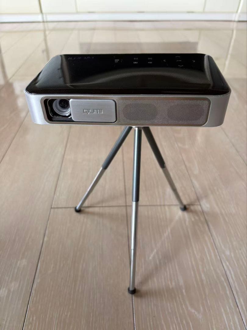 Vivitek LEDモバイルプロジェクター QUMI Q38-BK