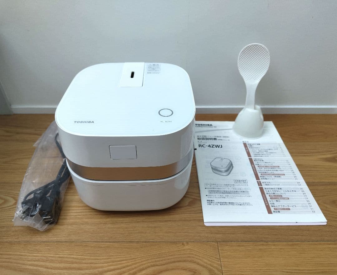 TOSHIBA RC-4ZWJ 炊飯器 東芝