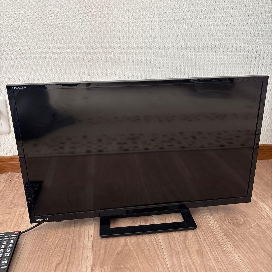 東芝　REGZA 液晶テレビ　24インチ 形式24S22