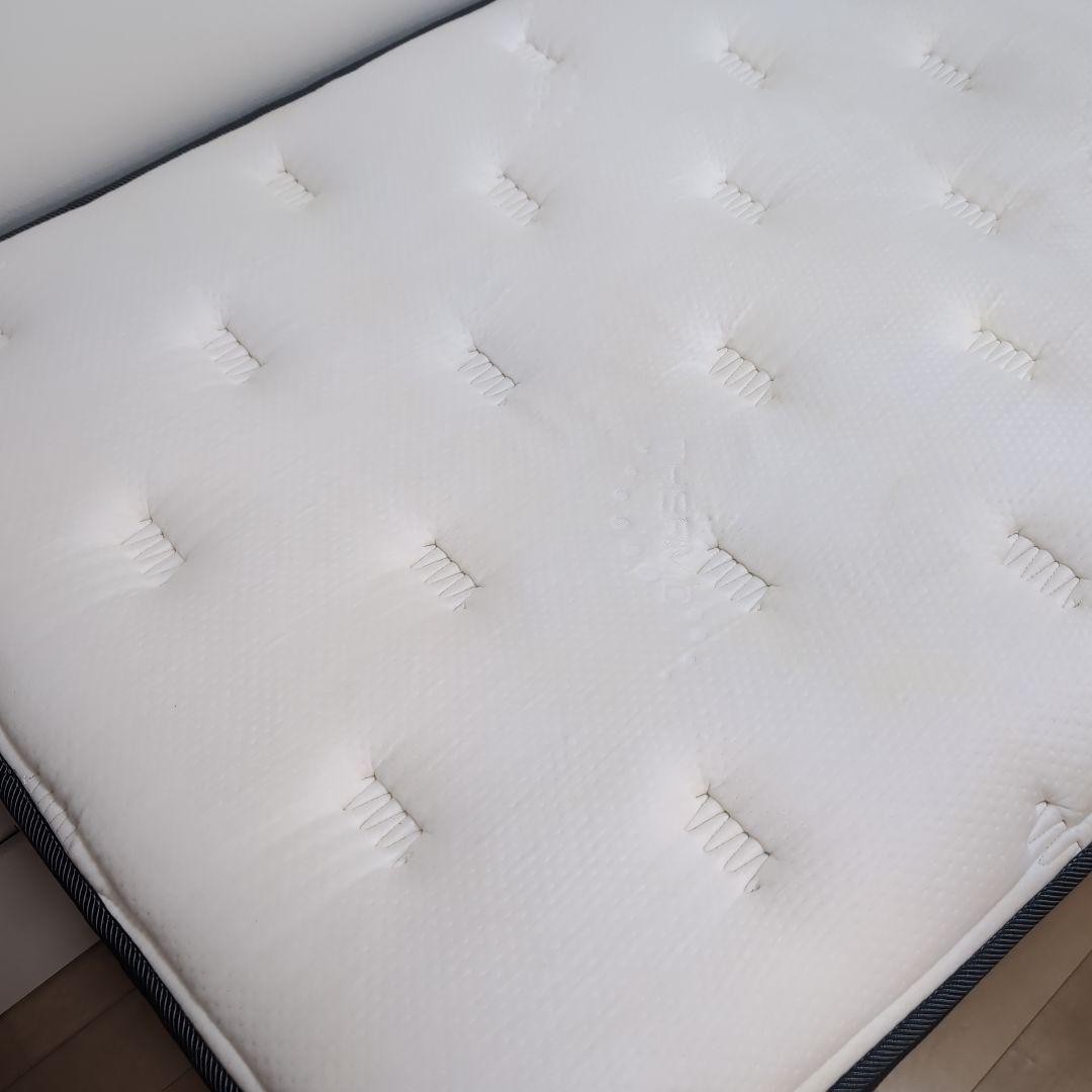 クリーニング済 Sealy essentials スプリングマットレス シングル