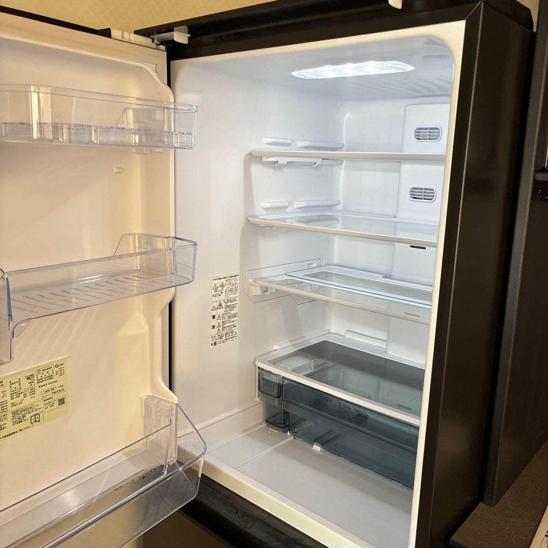 シャープ製　2025年製造ブラック 2ドア冷蔵庫