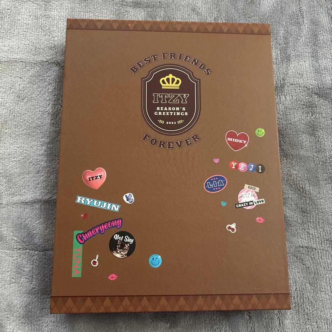 ITZY グッズ アルバム カード グリーティング ケース