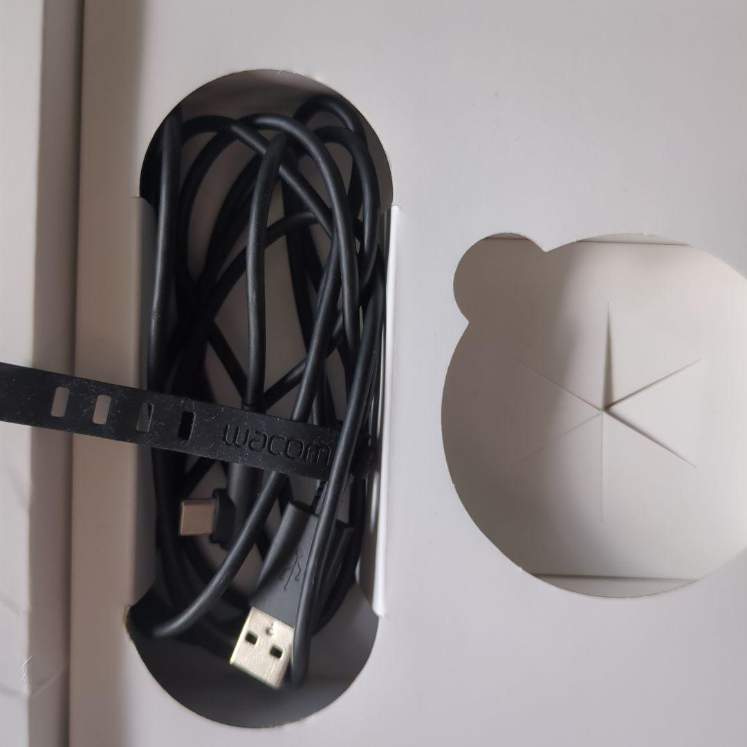 Wacom Intuos Pro ペンタブレット本体