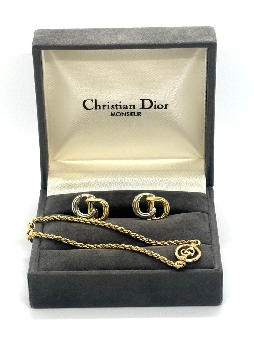 Christian Dior カフスボタンとブレスレットセット