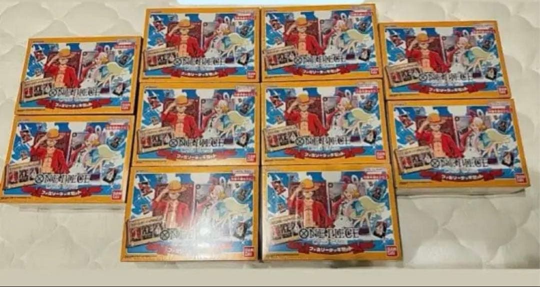ONE PIECEカードゲーム ファミリーデッキセット 10個　ワンピース