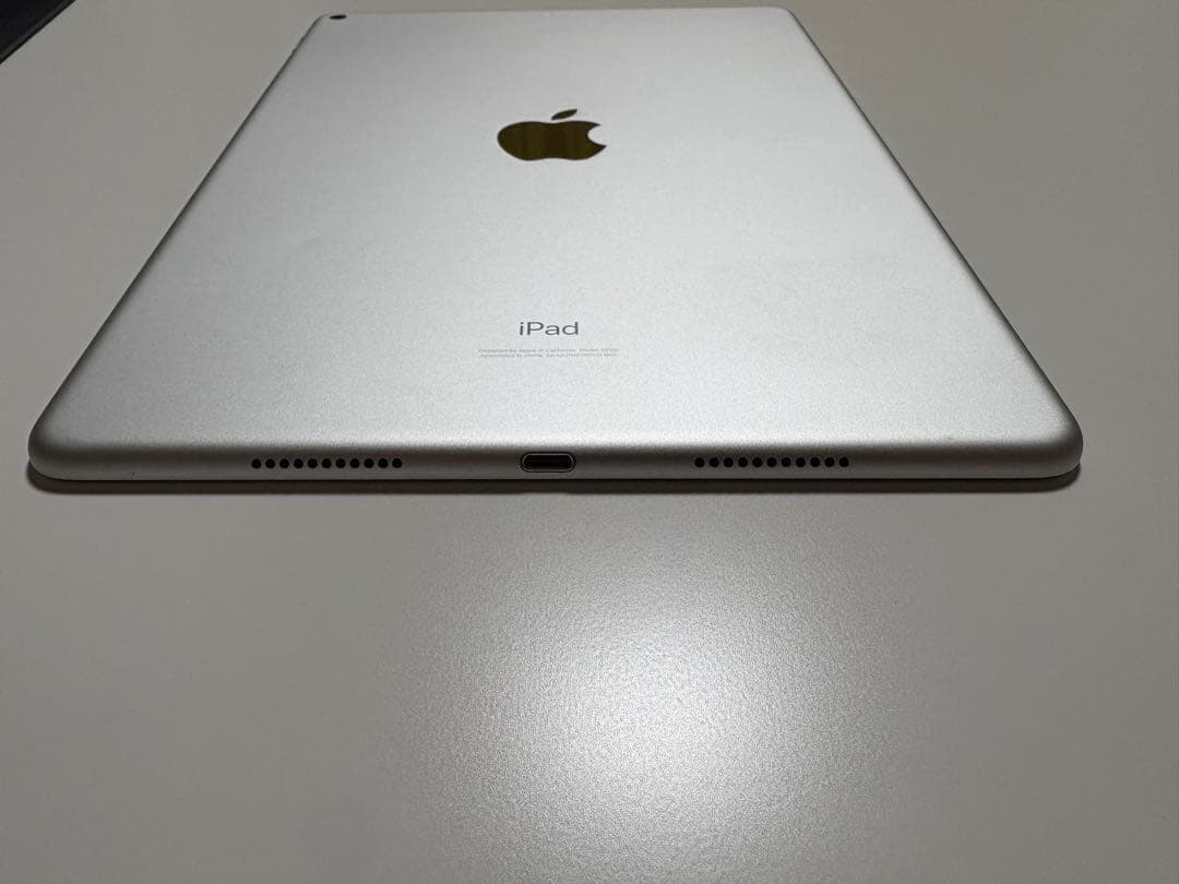 Apple iPad Air 3 64GB 純正smart cover付属