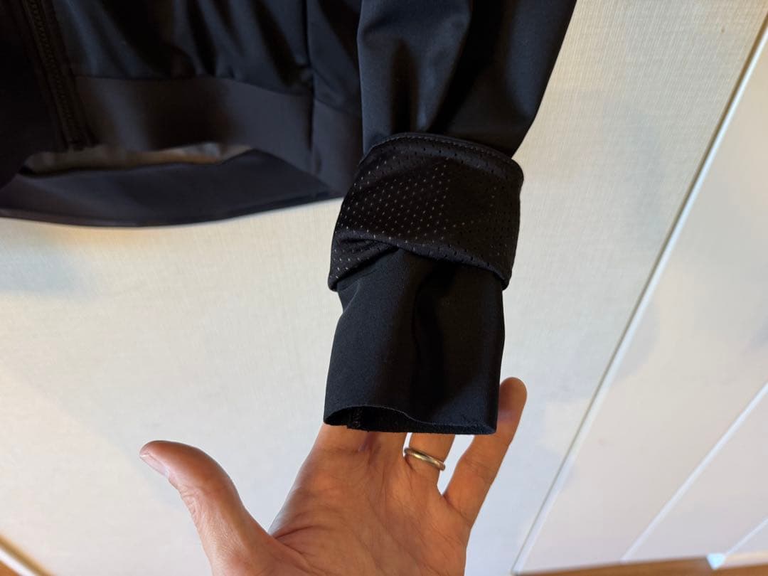 【美品】カステリAlpha Doppio Mサイズ ゴアテックス 2024年購入