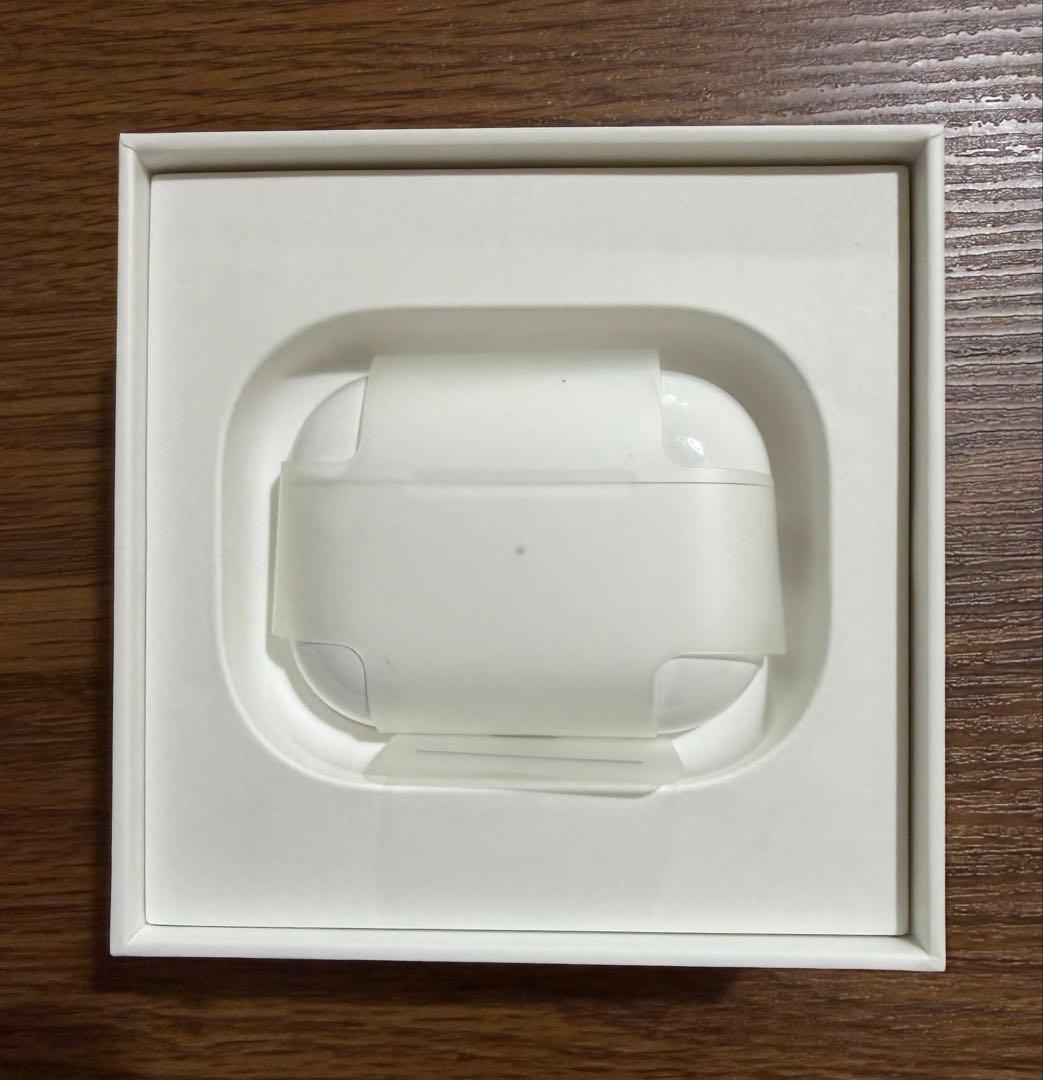 AirPods Pro2 本体 ホワイト 充電ケース・ケーブル付き